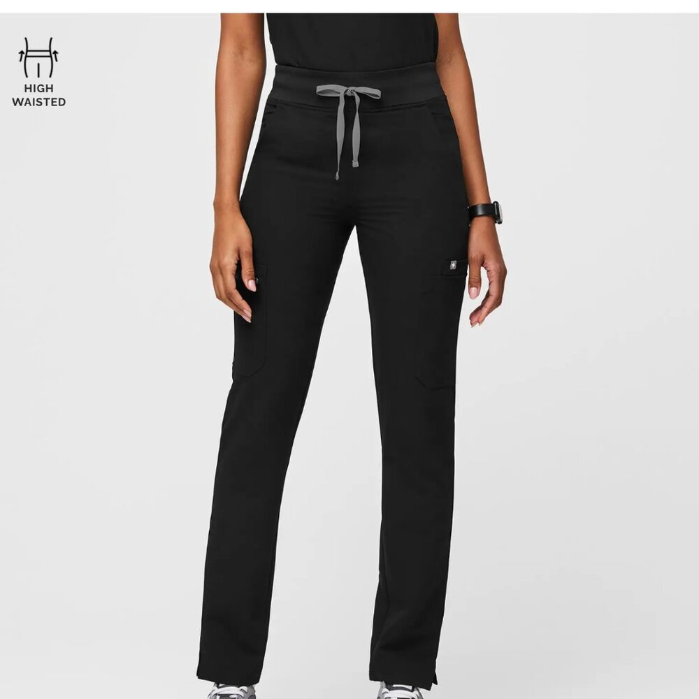 Figs- Black Yola™ - Petite Skinny Scrub Pants 2.0 - XS -Black